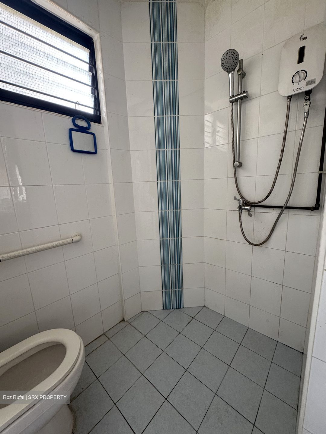 Blk 241 Jurong East Street 24 (Jurong East), HDB 3 Rooms #554440051